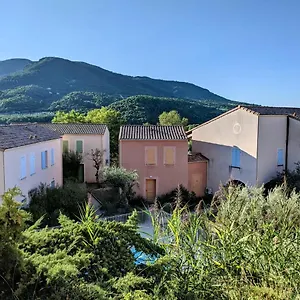 Maisonnette Dans Domaine Avec Piscine à Nyons, Pays Des Olives Hébergement de vacances Nyons
